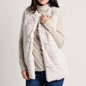 ❤️Dylan Faux Fur Vest & Matching Scarf